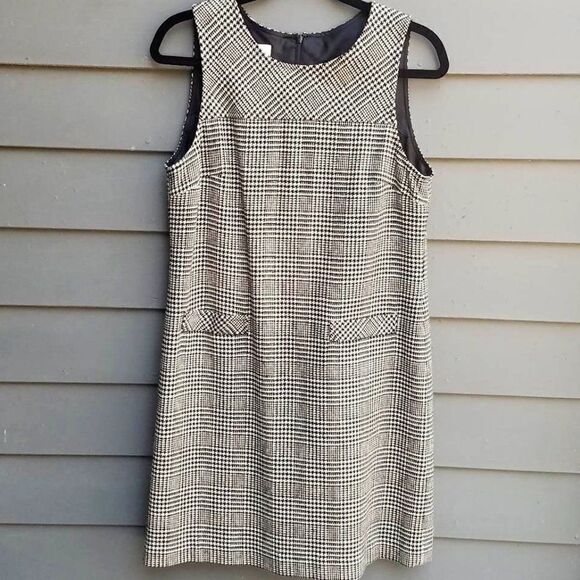 Talbots Wool Blend Black White Plaid Jumper with Pockets size 8 Petite - Picture 1 of 11